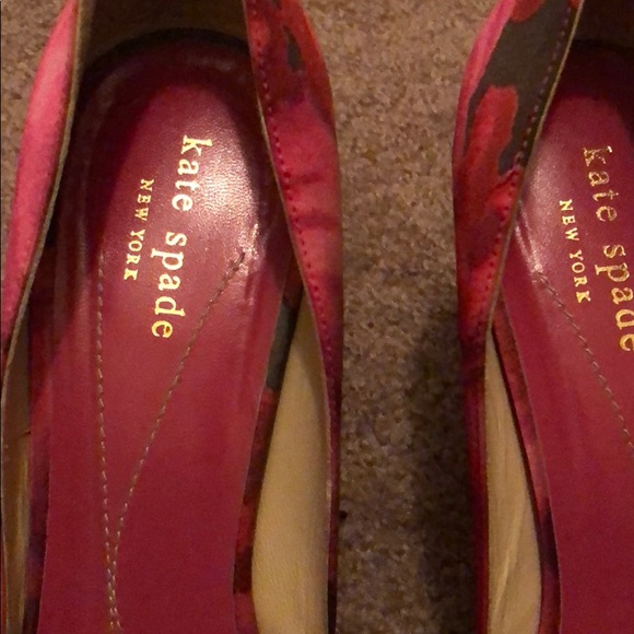 Kate spade heel 10B three inch heel - Picture 2 of 8